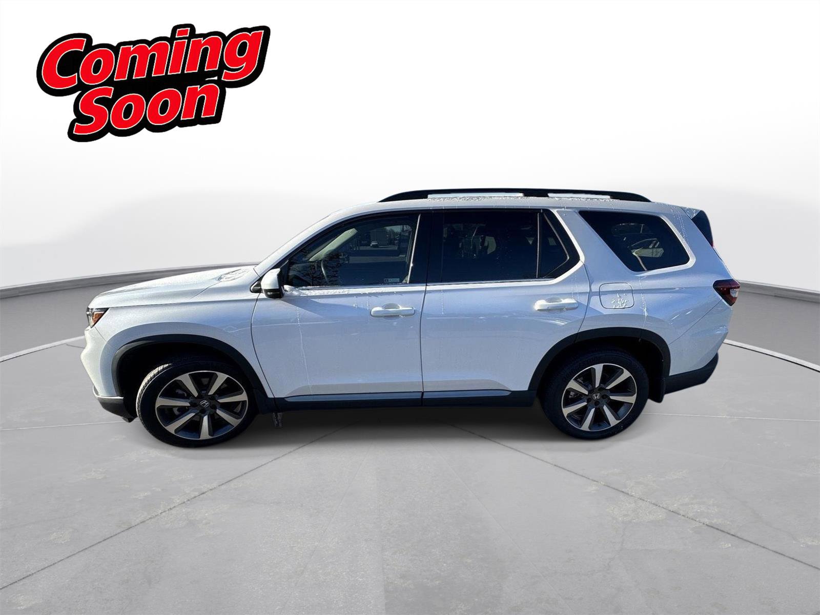 Used 2025 Honda Pilot Elite image 9