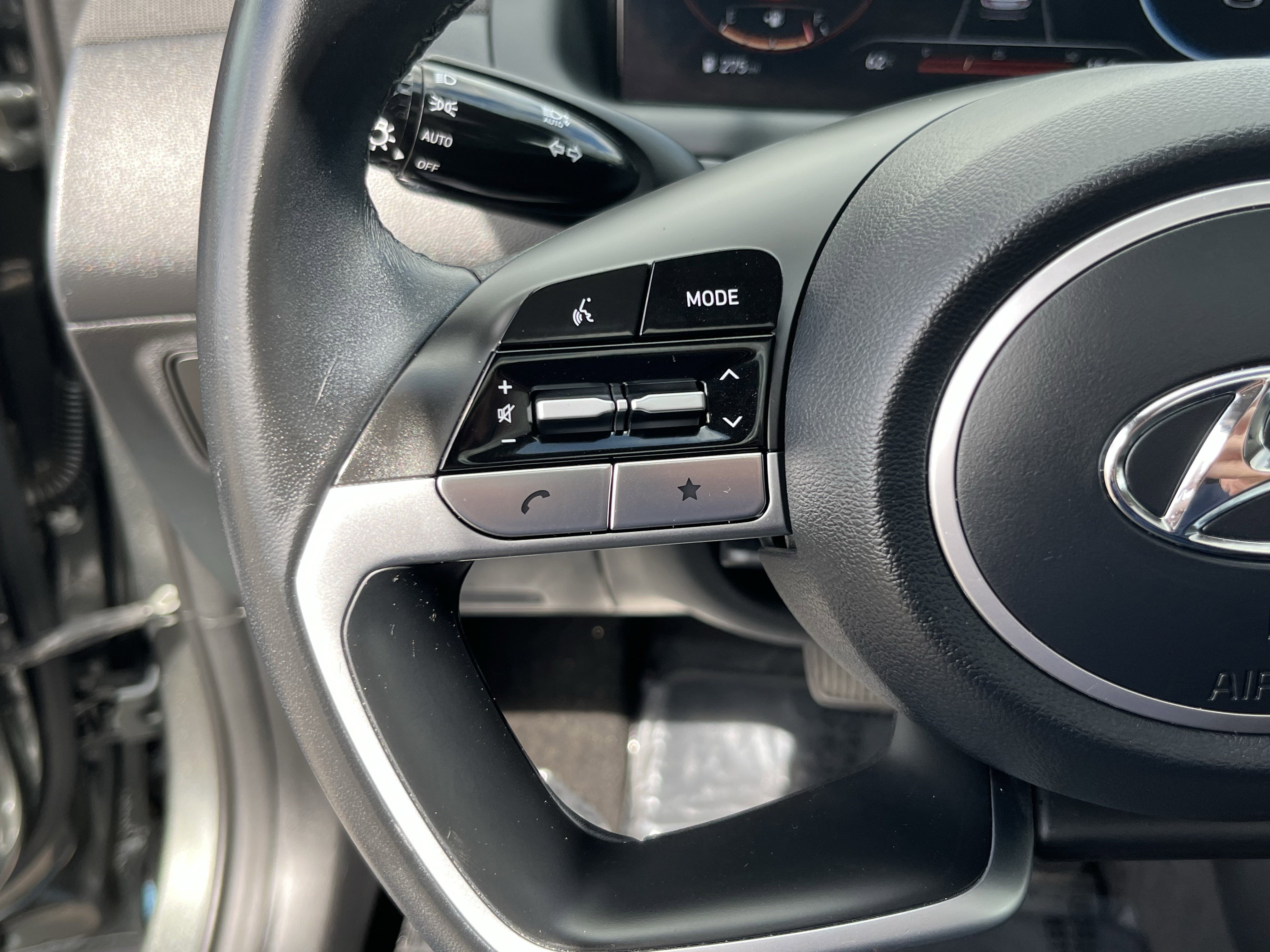 Certified 2022 Hyundai Tucson SEL w/ Convenience + Premium Package image 21