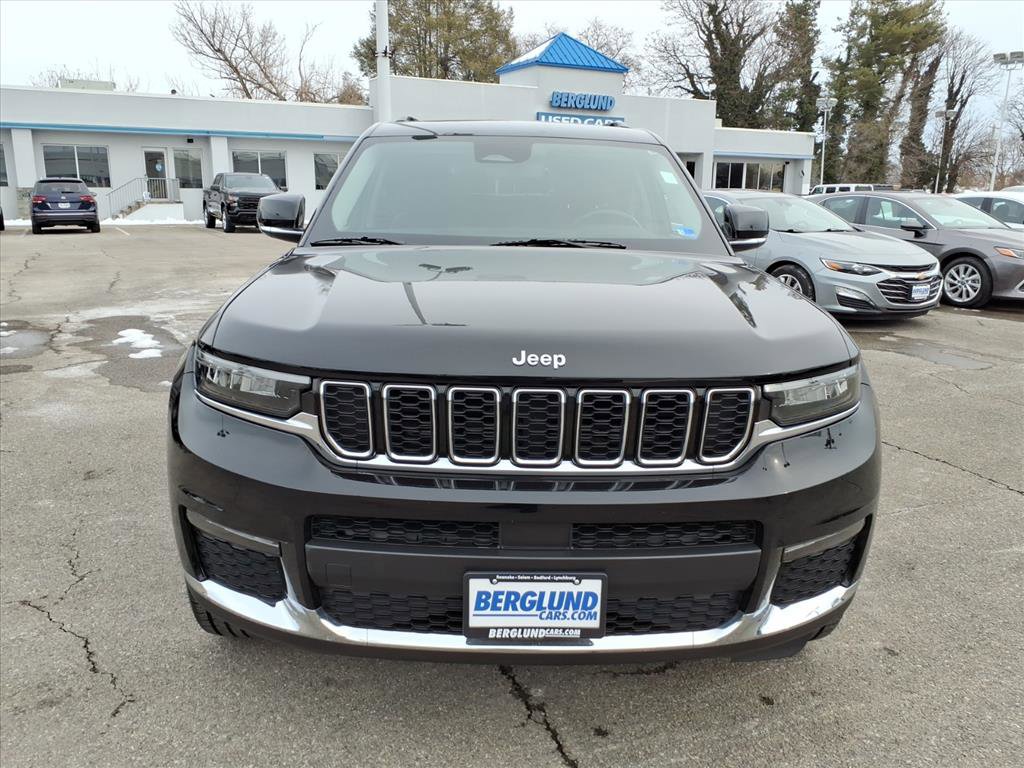 Used 2022 Jeep Grand Cherokee L Limited w/ Trailer Tow Group (B) image 9