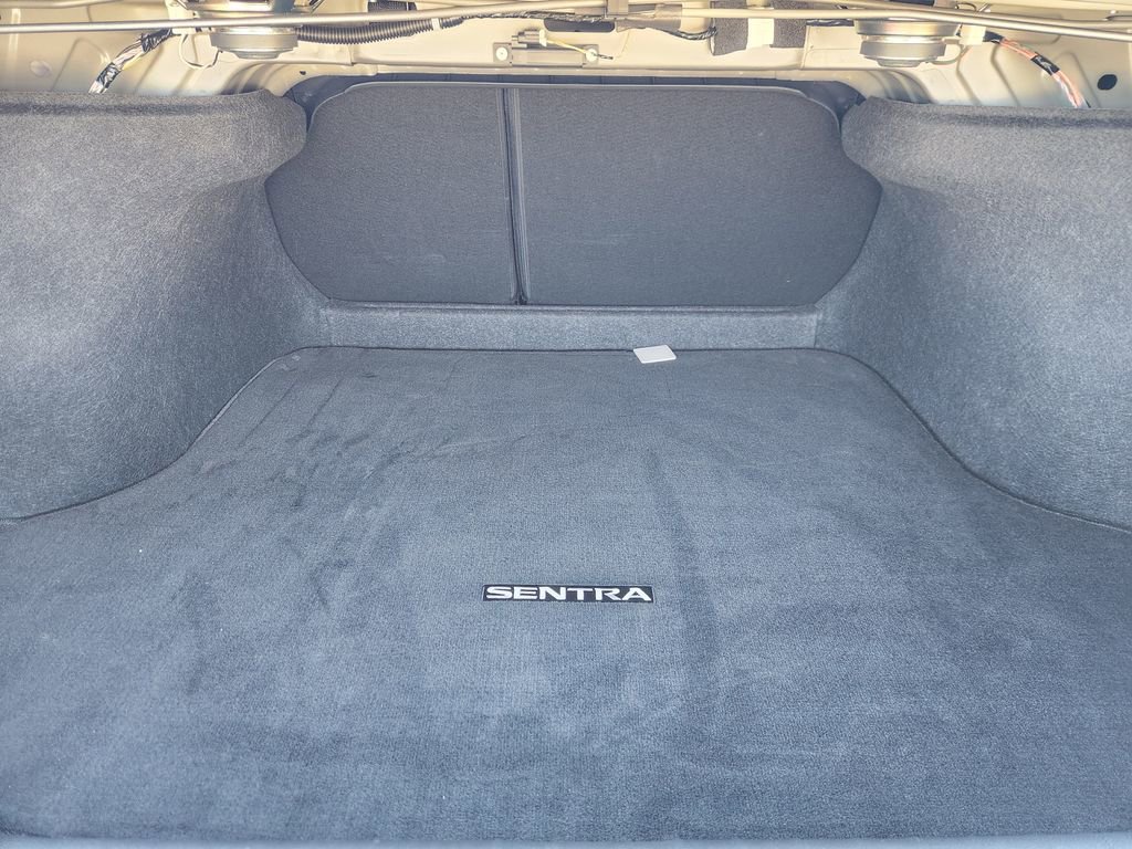 Used 2024 Nissan Sentra SV image 21