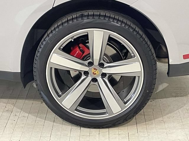 Certified 2026 Porsche Macan S AWD/4WD image 16
