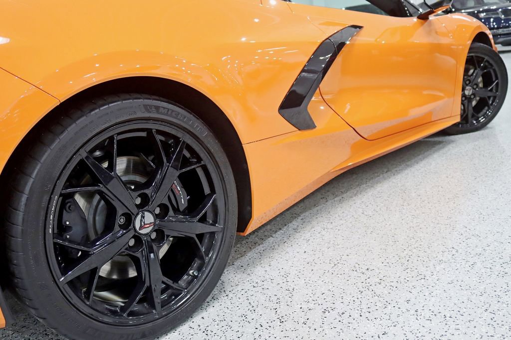 Used 2022 Chevrolet Corvette Stingray Premium Conv w/ Z51 Performance Package RWD image 13