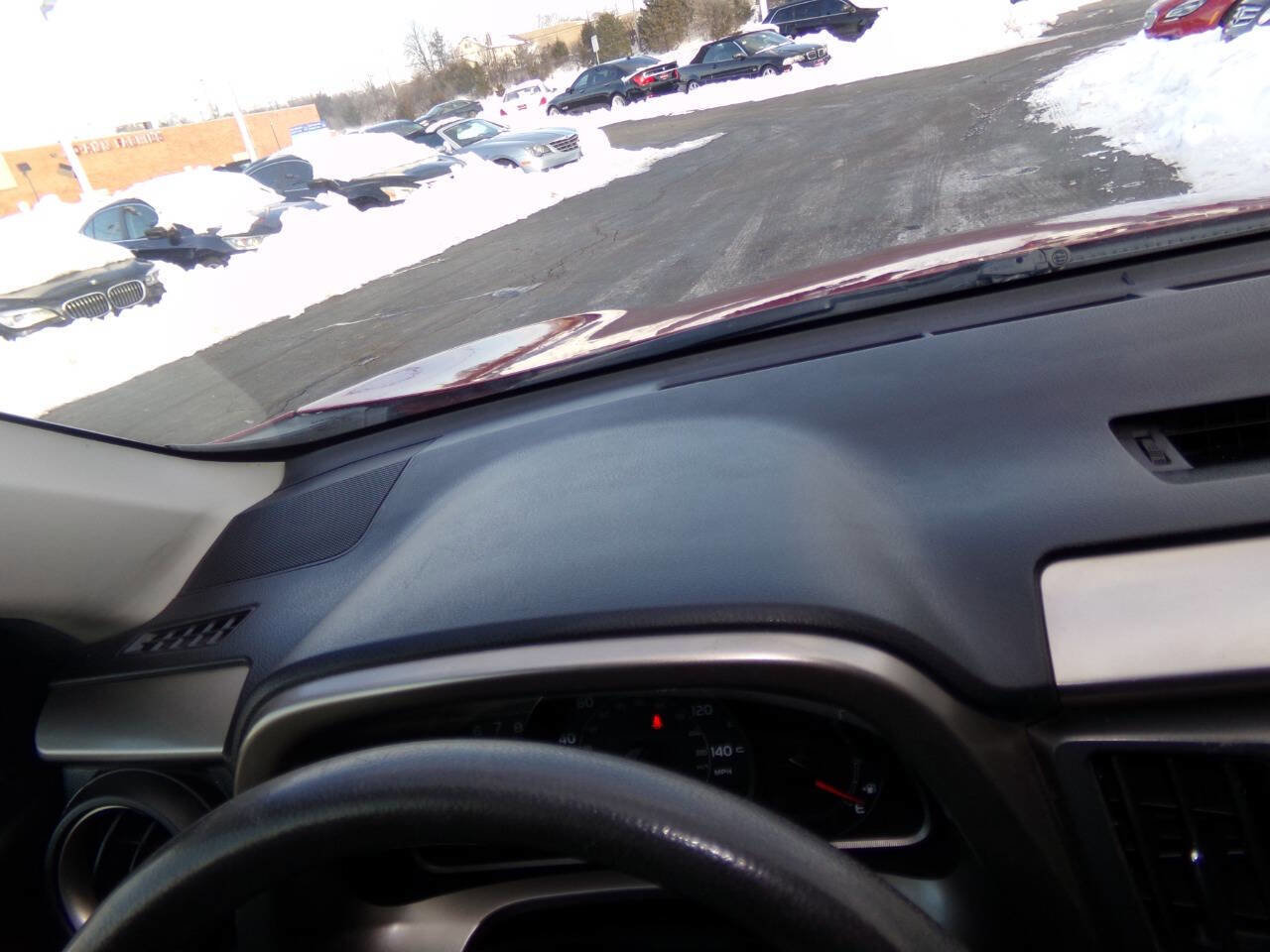 Used 2015 Toyota RAV4 XLE w/ Outdoor Package AWD/4WD image 53