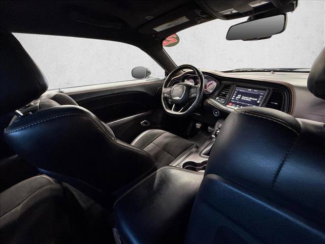 Used 2022 Dodge Challenger R/T Scat Pack RWD image 24
