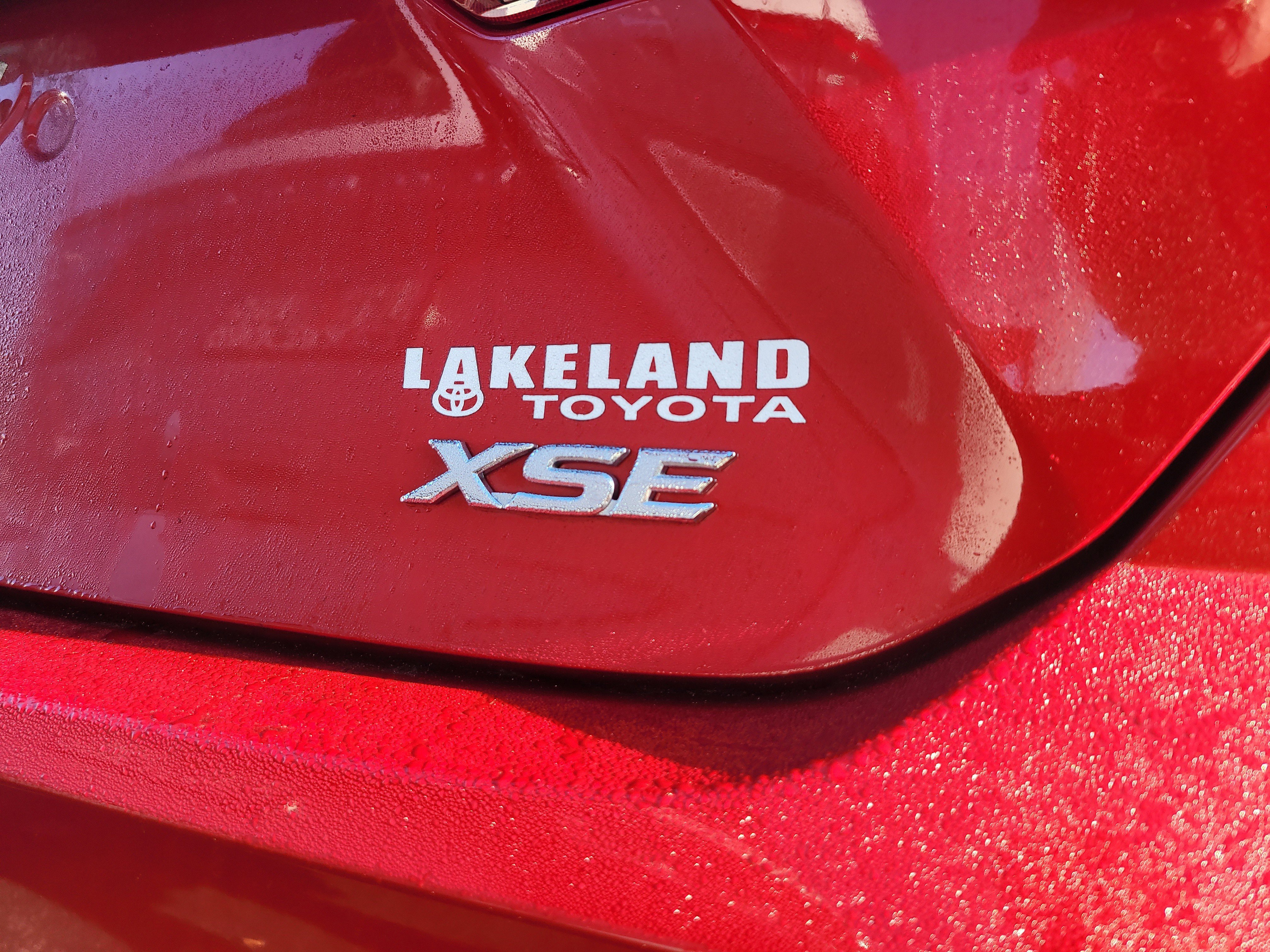 Used 2025 Toyota Camry XSE image 5