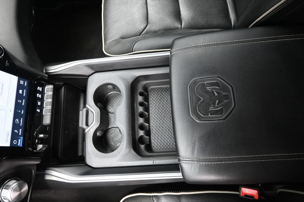 Used 2023 RAM 1500 Laramie AWD/4WD image 20