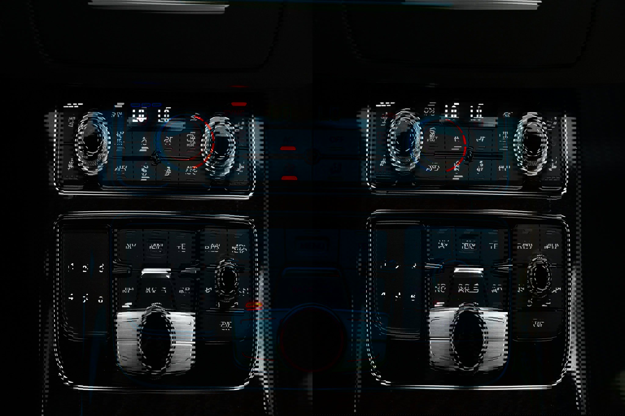 Used 2012 Audi A8 4.2 image 36