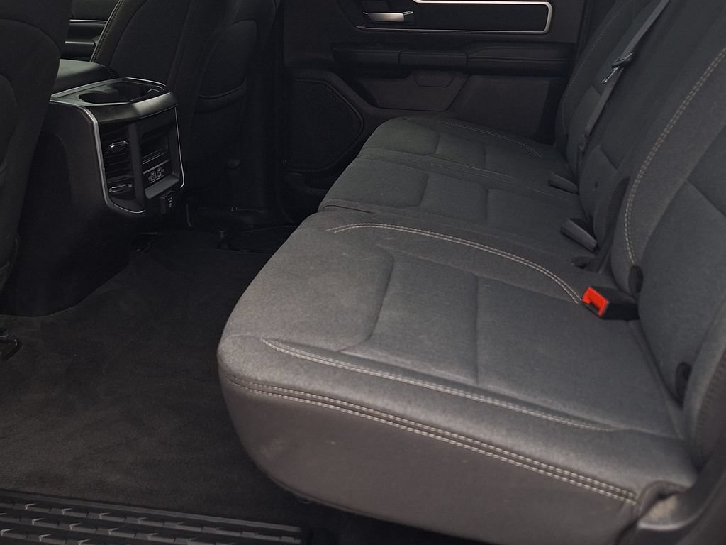 Used 2021 RAM 1500 Big Horn AWD/4WD image 12