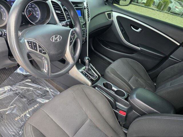 Used 2016 Hyundai Elantra GT image 14