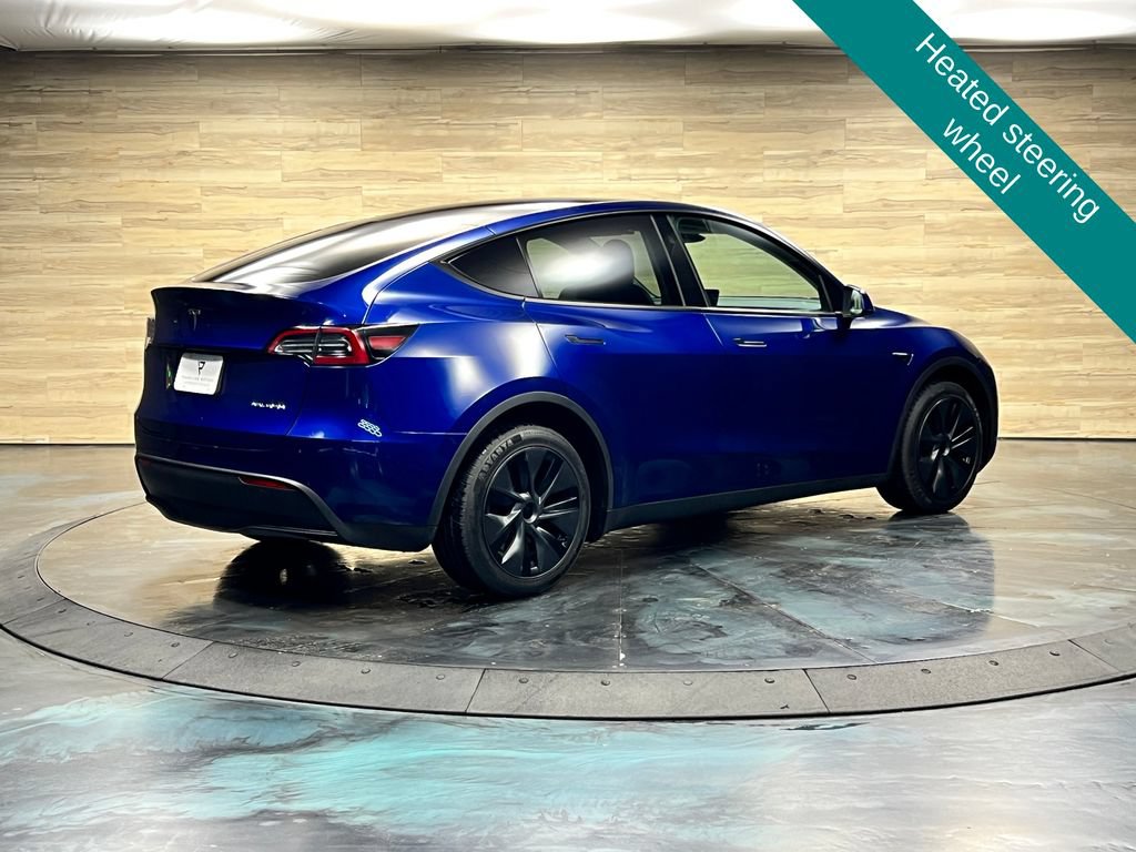 Used 2025 Tesla Model Y Long Range AWD/4WD image 12