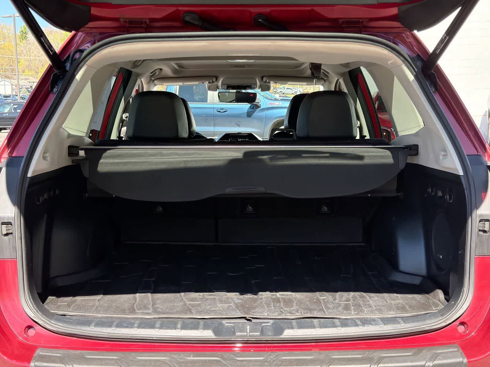 Used 2020 Subaru Forester Touring w/ Popular Package #2 AWD/4WD image 36