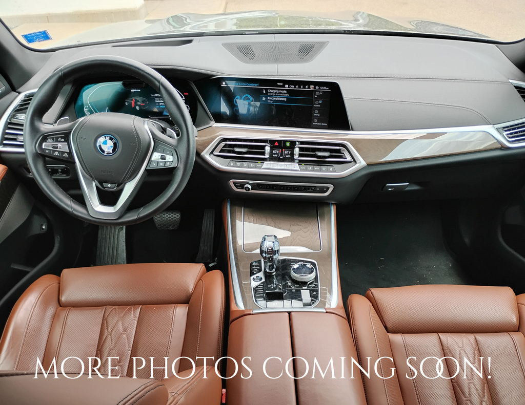 Used 2023 BMW X5 xDrive45e w/ Executive Package AWD/4WD image 4