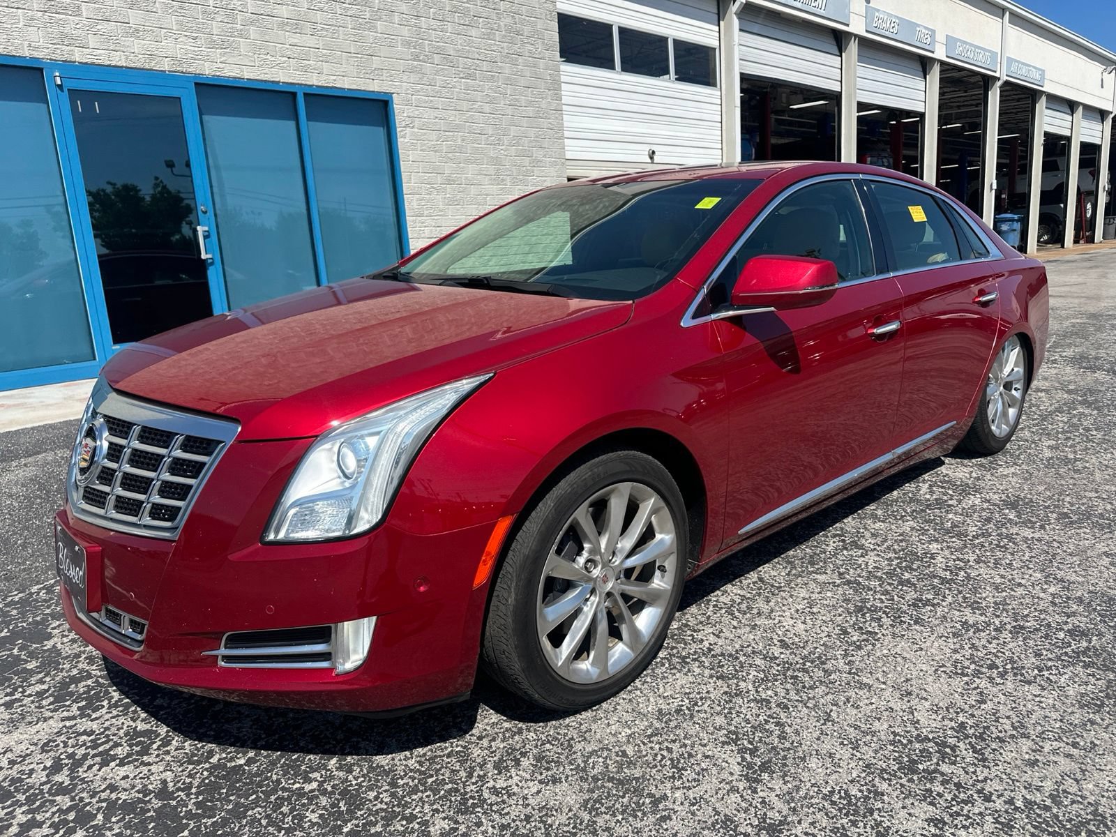Used 2014 Cadillac XTS Premium FWD video 1
