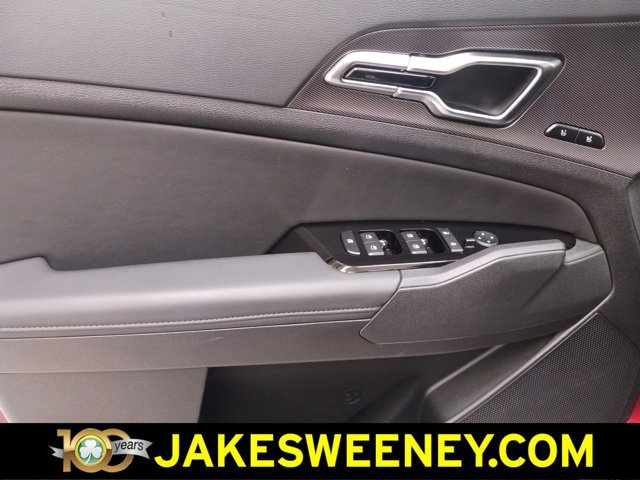 Used 2025 Kia Sportage SX image 28