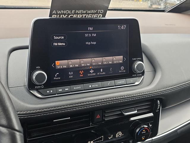 Certified 2023 Nissan Rogue SV w/ SV Premium Package image 16