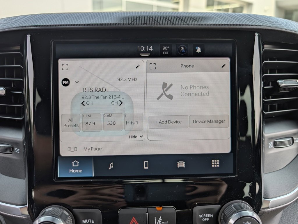 New 2026 RAM 1500 4x4 Crew Cab image 25