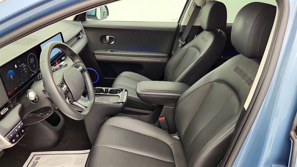 Used 2025 Hyundai Ioniq 5 Limited AWD/4WD image 13