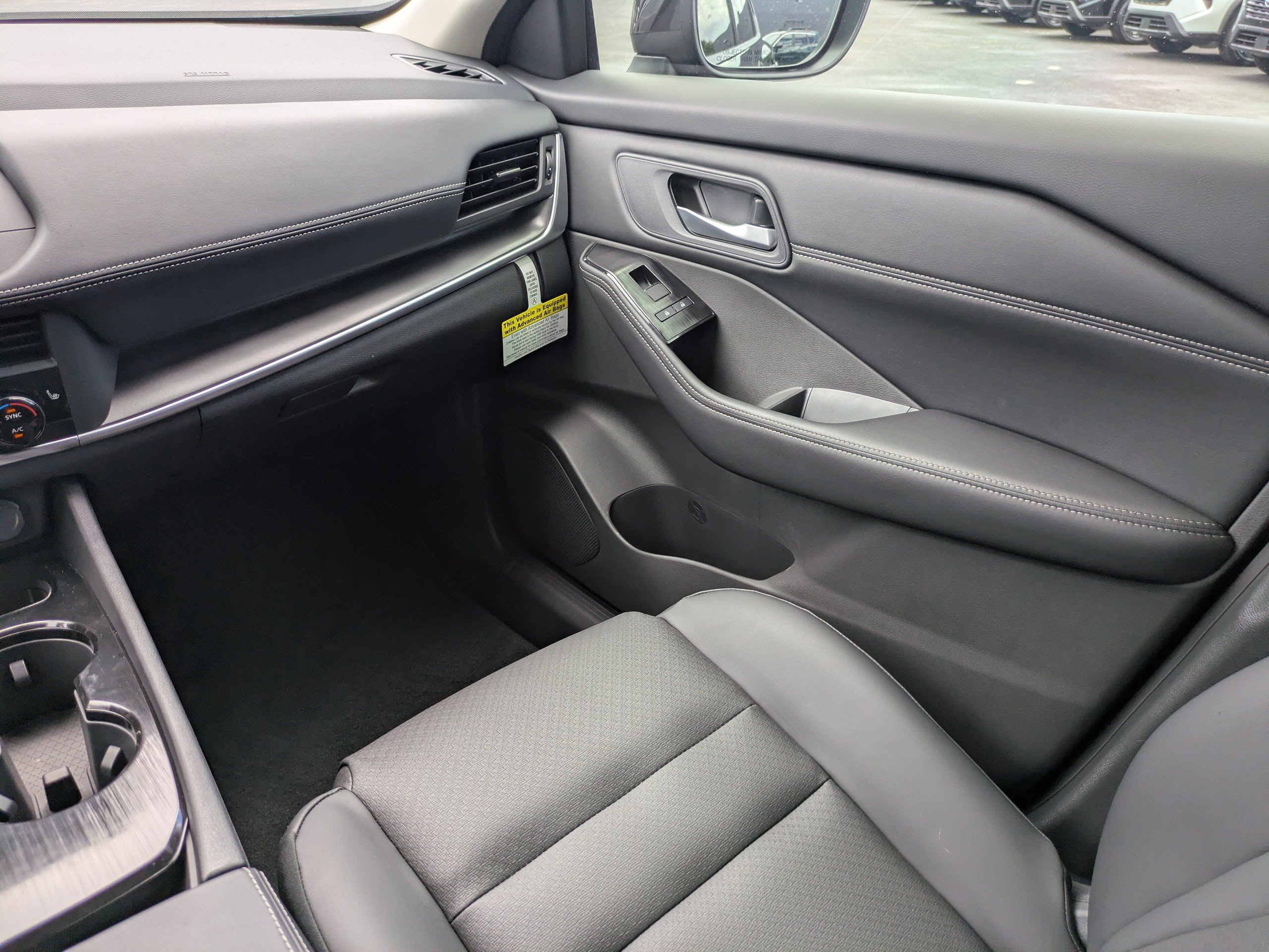 New 2026 Nissan Rogue Dark Armor FWD image 19