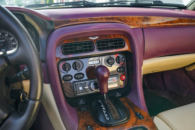 Used 1998 Aston Martin DB7 Volante image 34