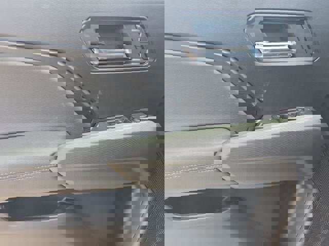 New 2026 GMC Canyon Elevation w/ Convenience Package image 17