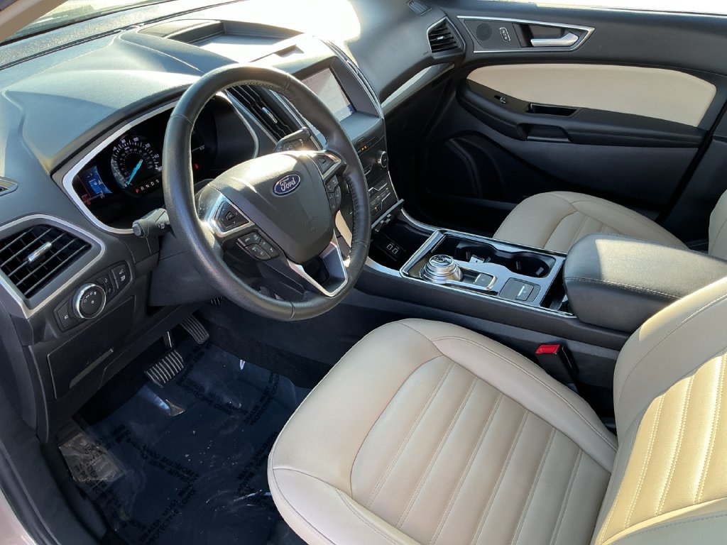 Used 2020 Ford Edge SEL w/ Convenience Package FWD image 15
