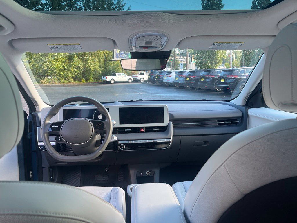 Used 2023 Hyundai Ioniq 5 Limited AWD/4WD image 18