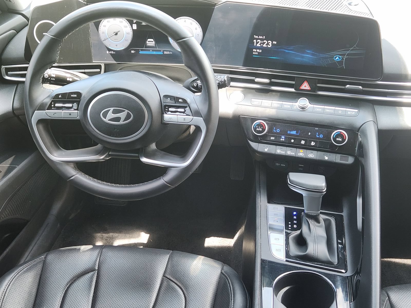 Used 2024 Hyundai Elantra Limited FWD image 30