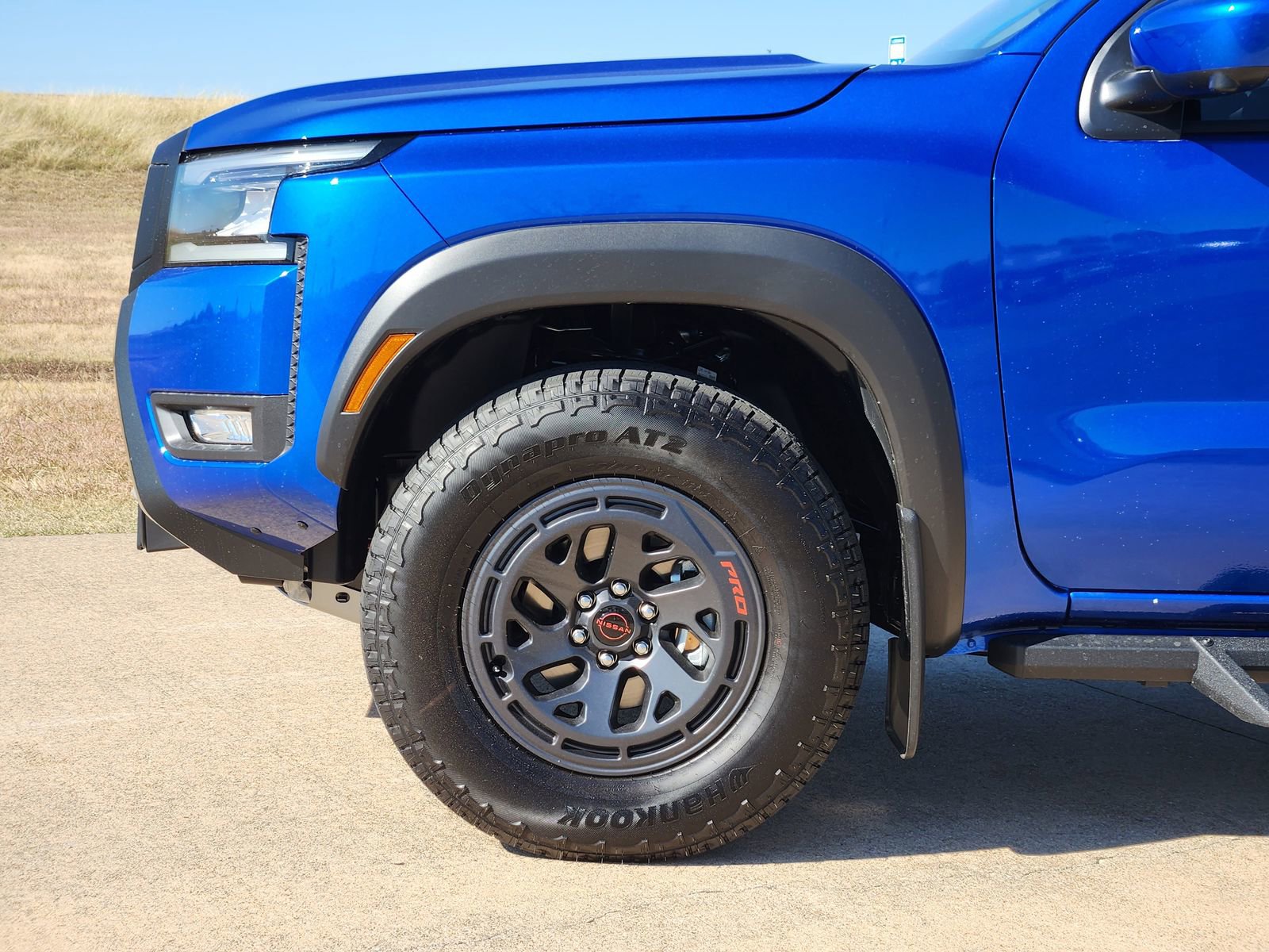 New 2026 Nissan Frontier PRO-4X w/ Pro-4x Convenience Package image 10