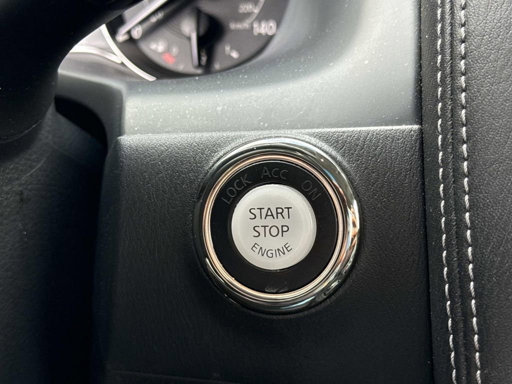 Used 2021 INFINITI QX80 Luxe RWD image 18