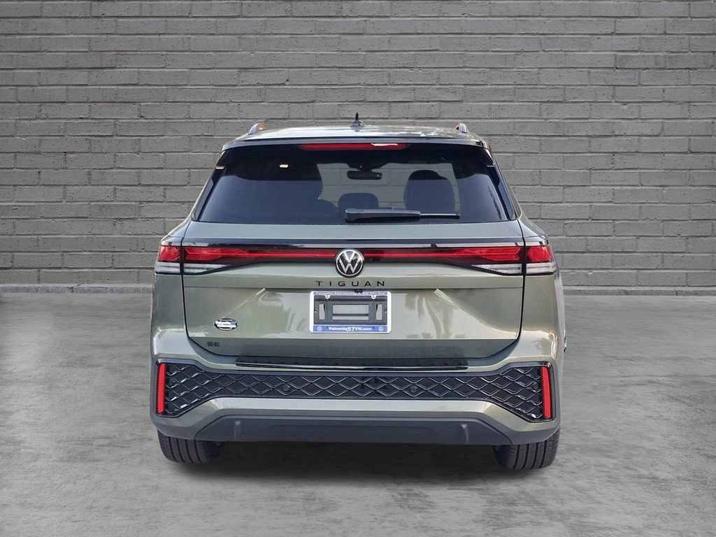 New 2026 Volkswagen Tiguan SE R-Line FWD image 4