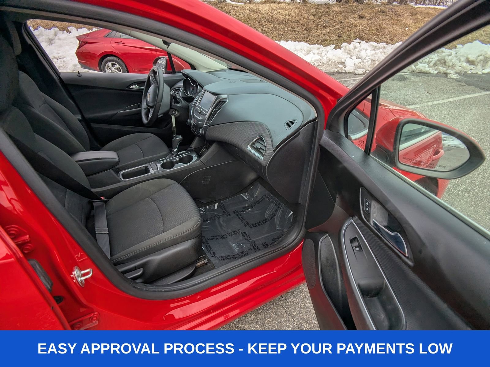 Used 2017 Chevrolet Cruze LT image 13