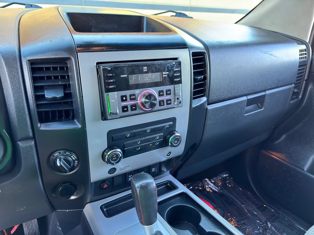 Used 2010 Nissan Titan PRO-4X AWD/4WD image 19