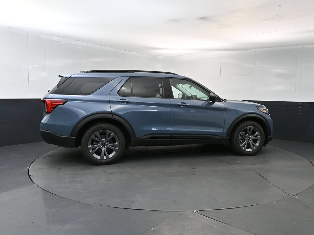 New 2026 Ford Explorer Active w/ Active Comfort Package AWD/4WD image 6