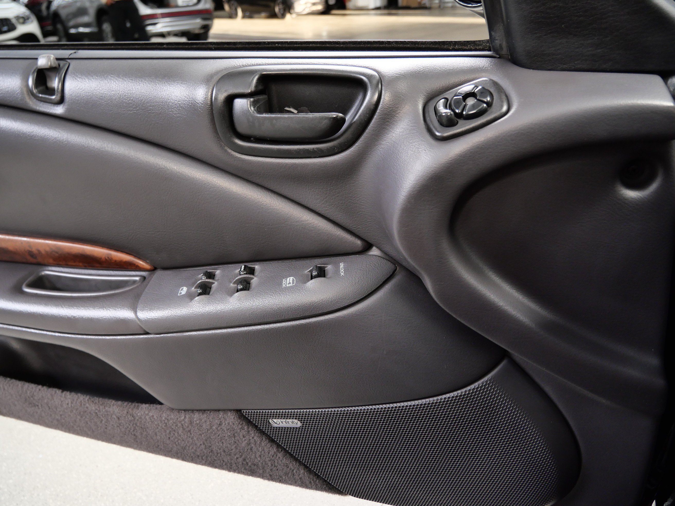 Used 1998 Chrysler Sebring JXI FWD image 24
