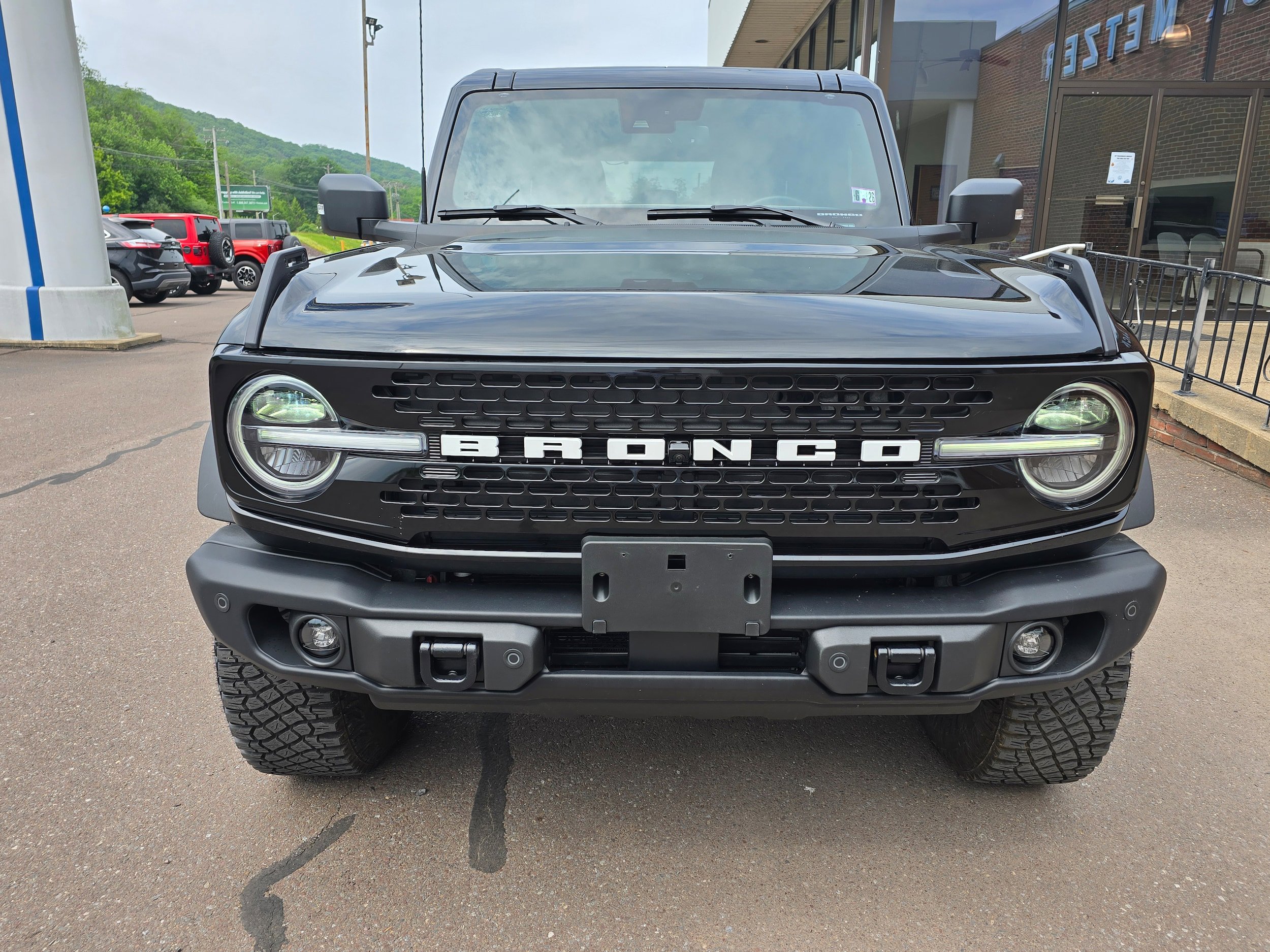 Used 2023 Ford Bronco Wildtrak AWD/4WD image 2