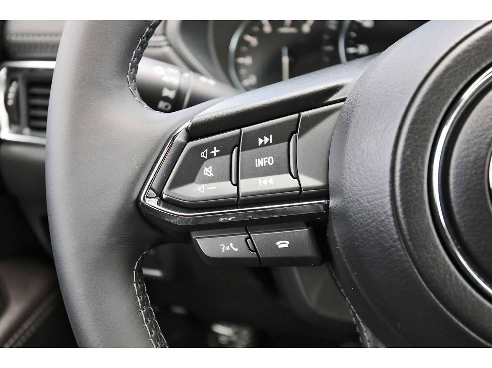 New 2025 MAZDA CX-5 Signature image 12