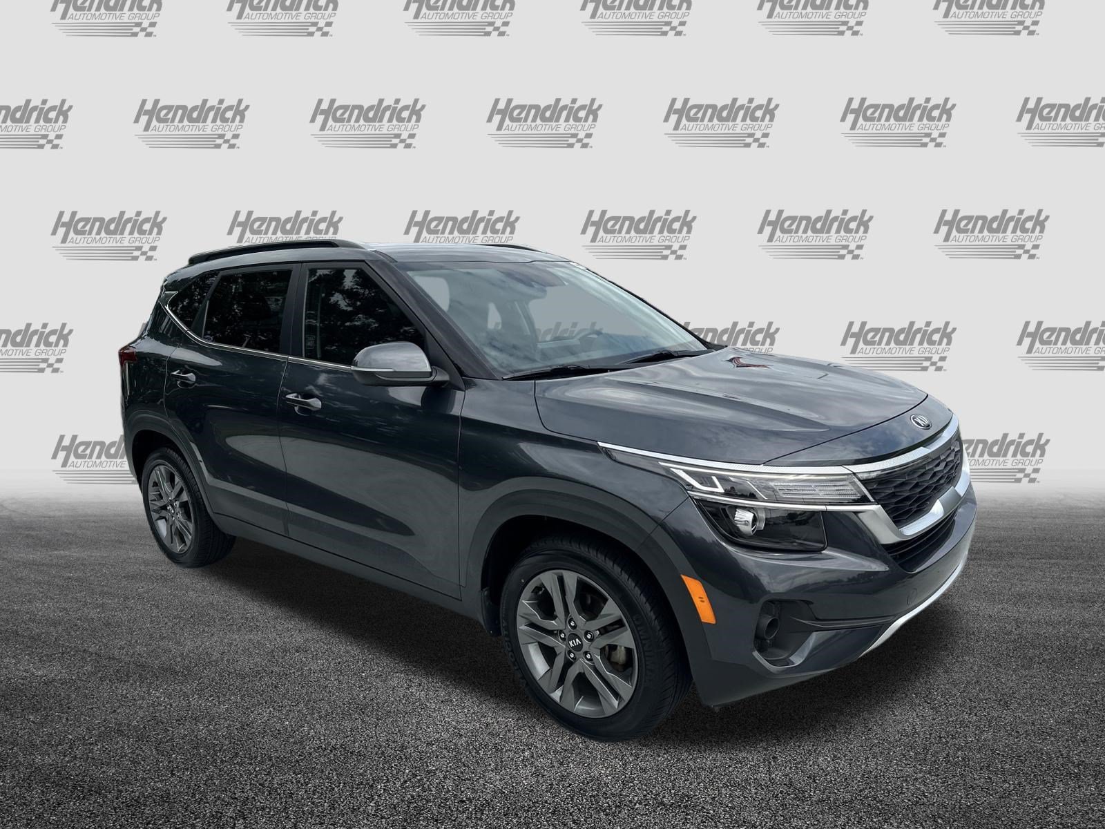 Used 2021 Kia Seltos S FWD image 2