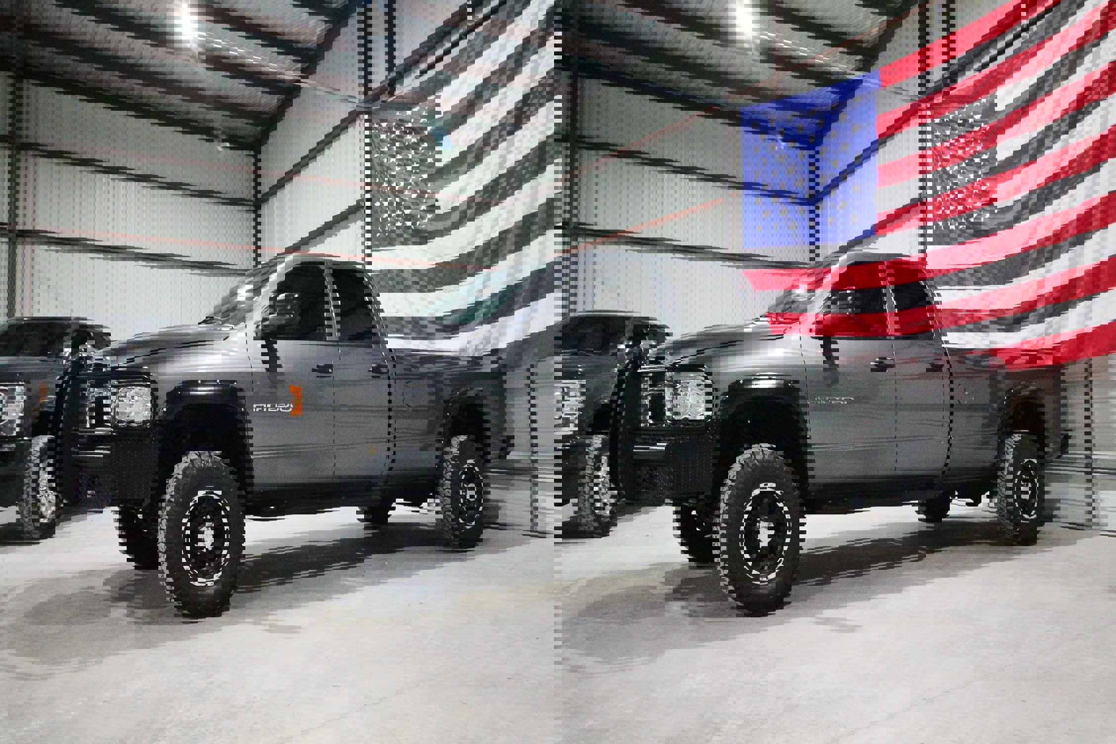 Used 2003 Dodge Ram 2500 Truck SLT image 4