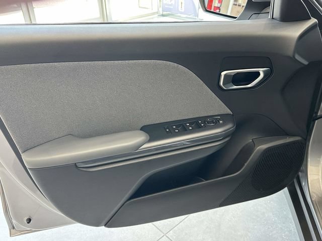 Used 2025 Kia K4 EX FWD image 17