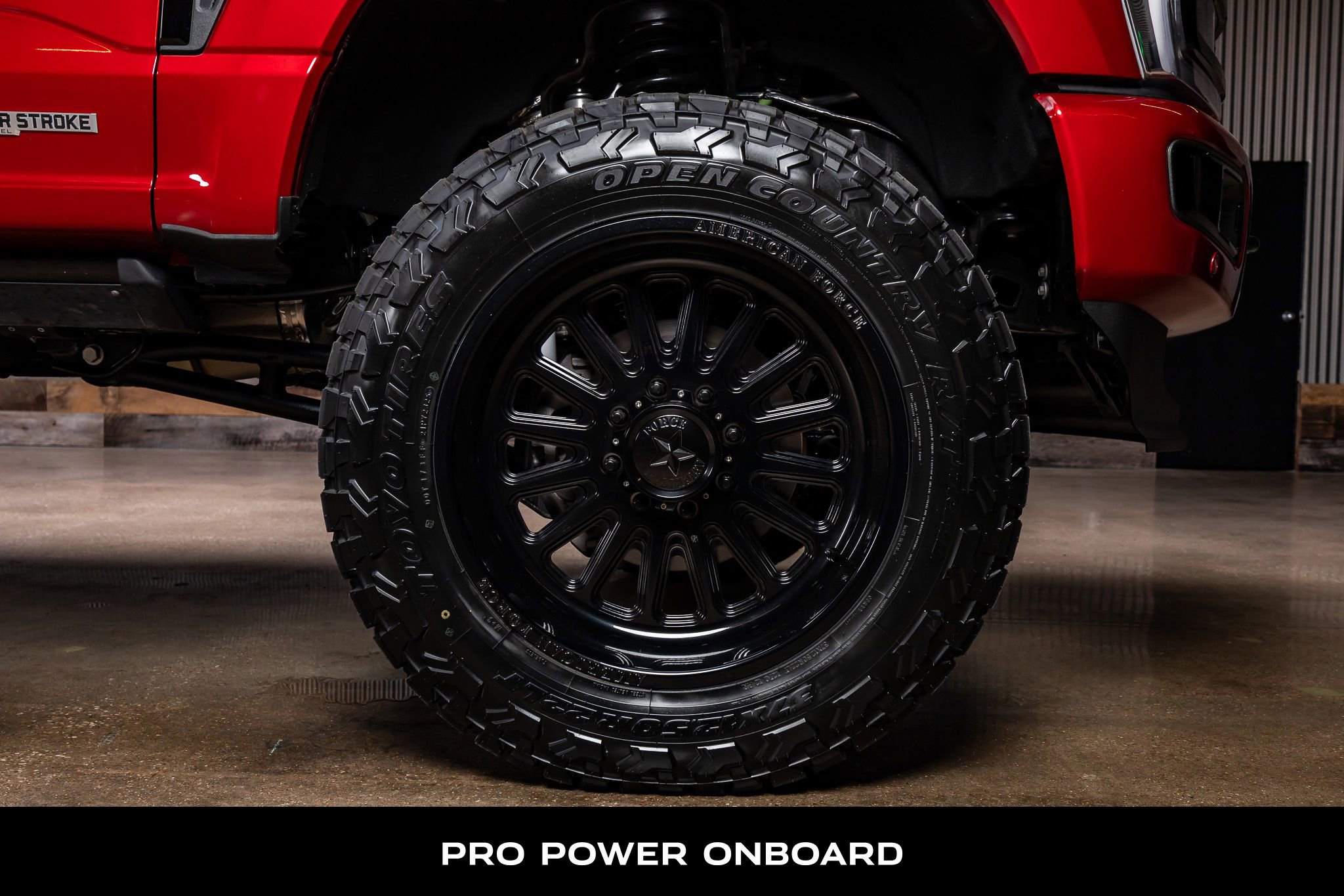 Used 2025 Ford F250 Platinum w/ Platinum Plus Package image 12