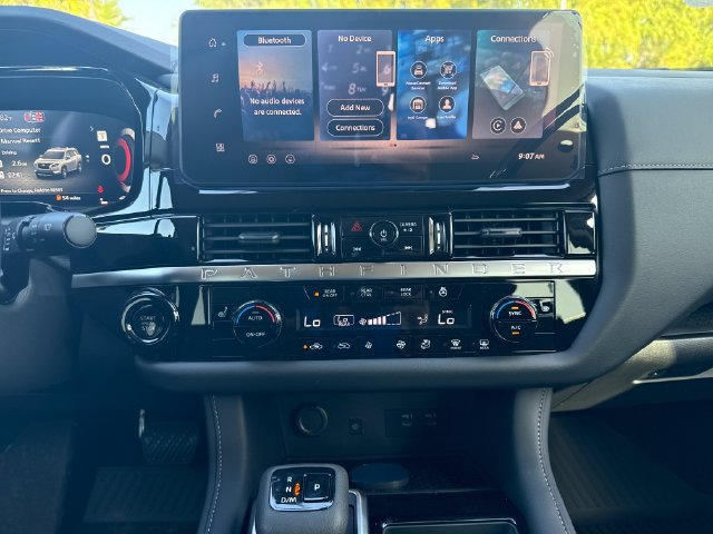 New 2026 Nissan Pathfinder SL AWD/4WD image 25