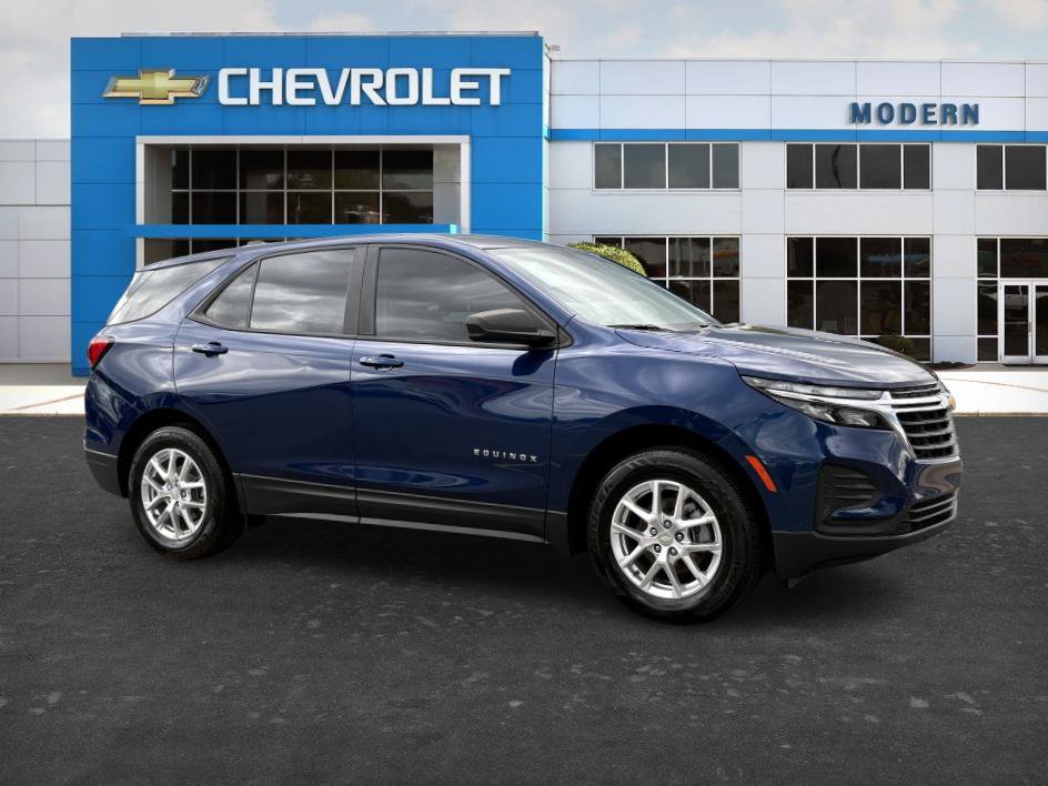 Used 2022 Chevrolet Equinox LS AWD/4WD image 7