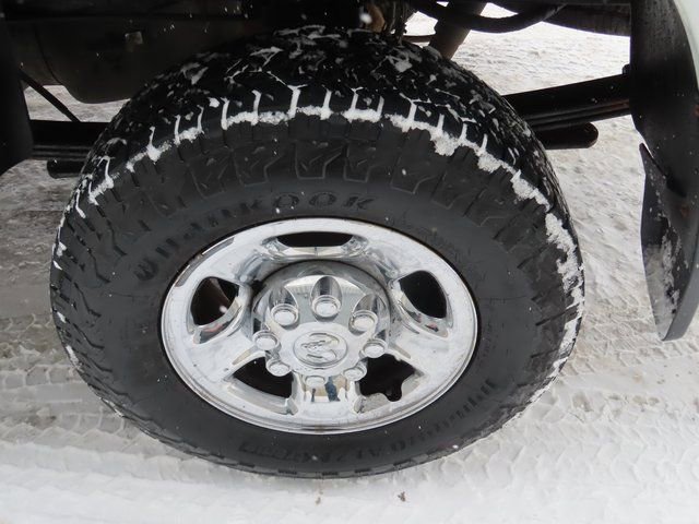 Used 2013 RAM 2500 Tradesman w/ Chrome Appearance Group image 16