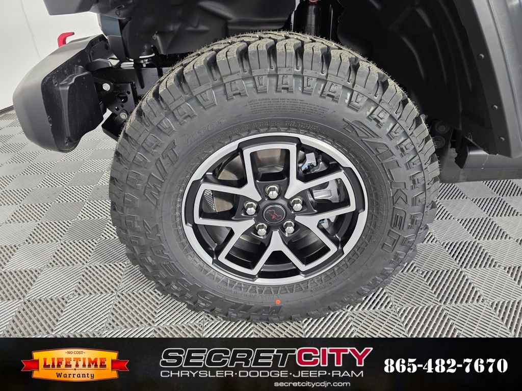 New 2026 Jeep Gladiator Rubicon w/ Steel Power Dome Hood Package image 9