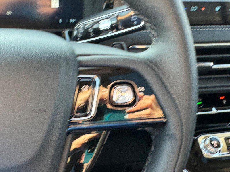 New 2025 Lincoln Corsair Grand Touring w/ Equipment Group 301A image 22