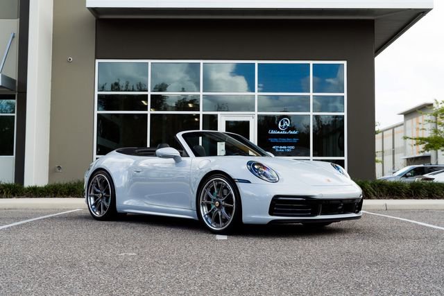 Used 2024 Porsche 911 Carrera RWD image 1