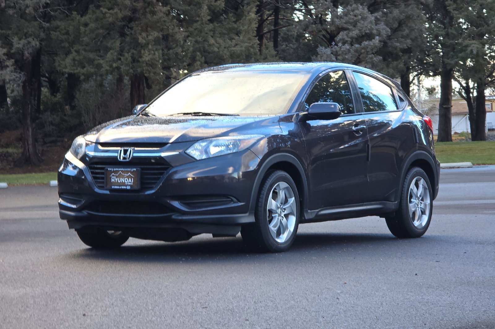 Used 2016 Honda HR-V LX image 9