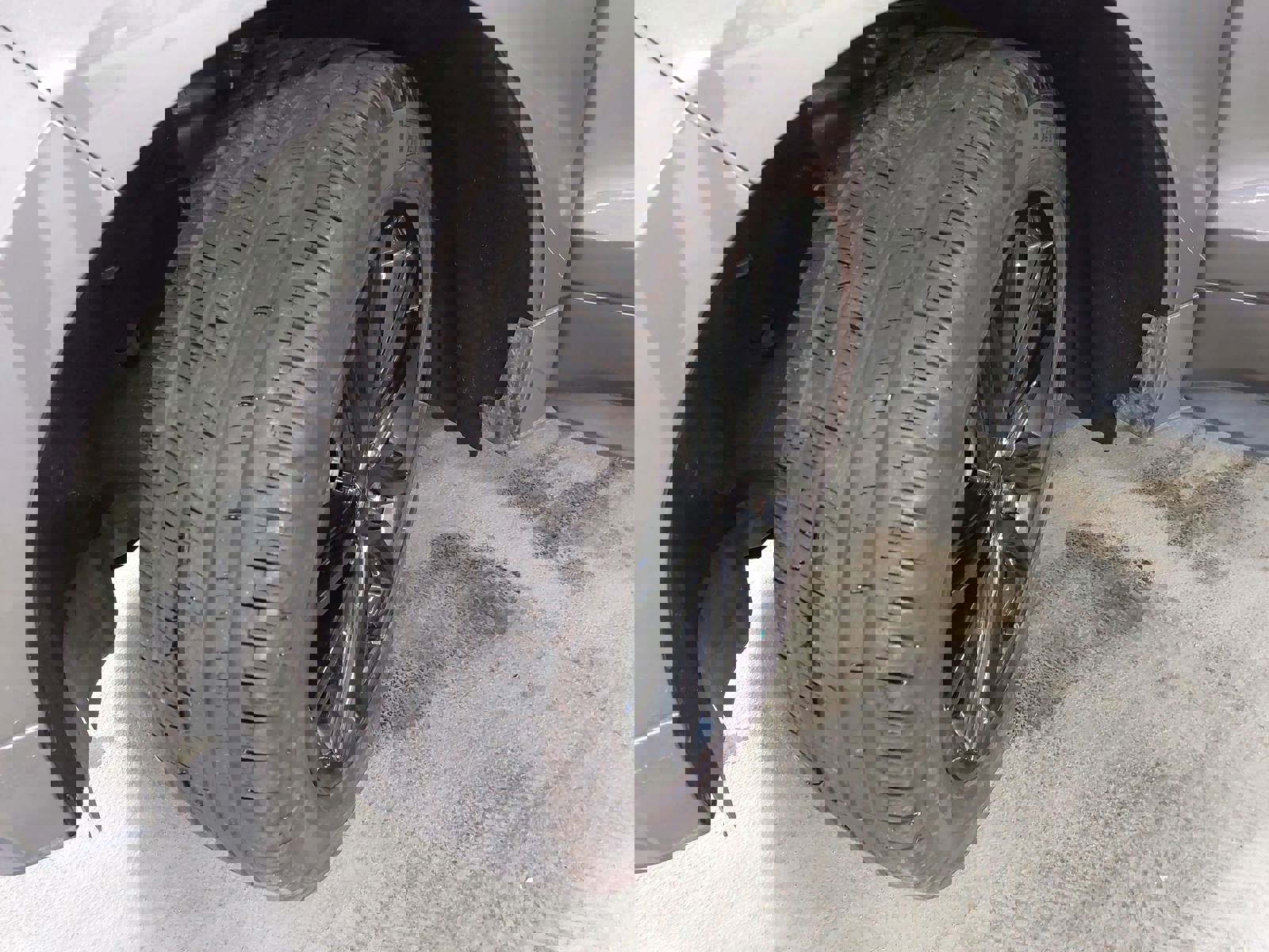 Used 2024 Ford Edge ST-Line image 35