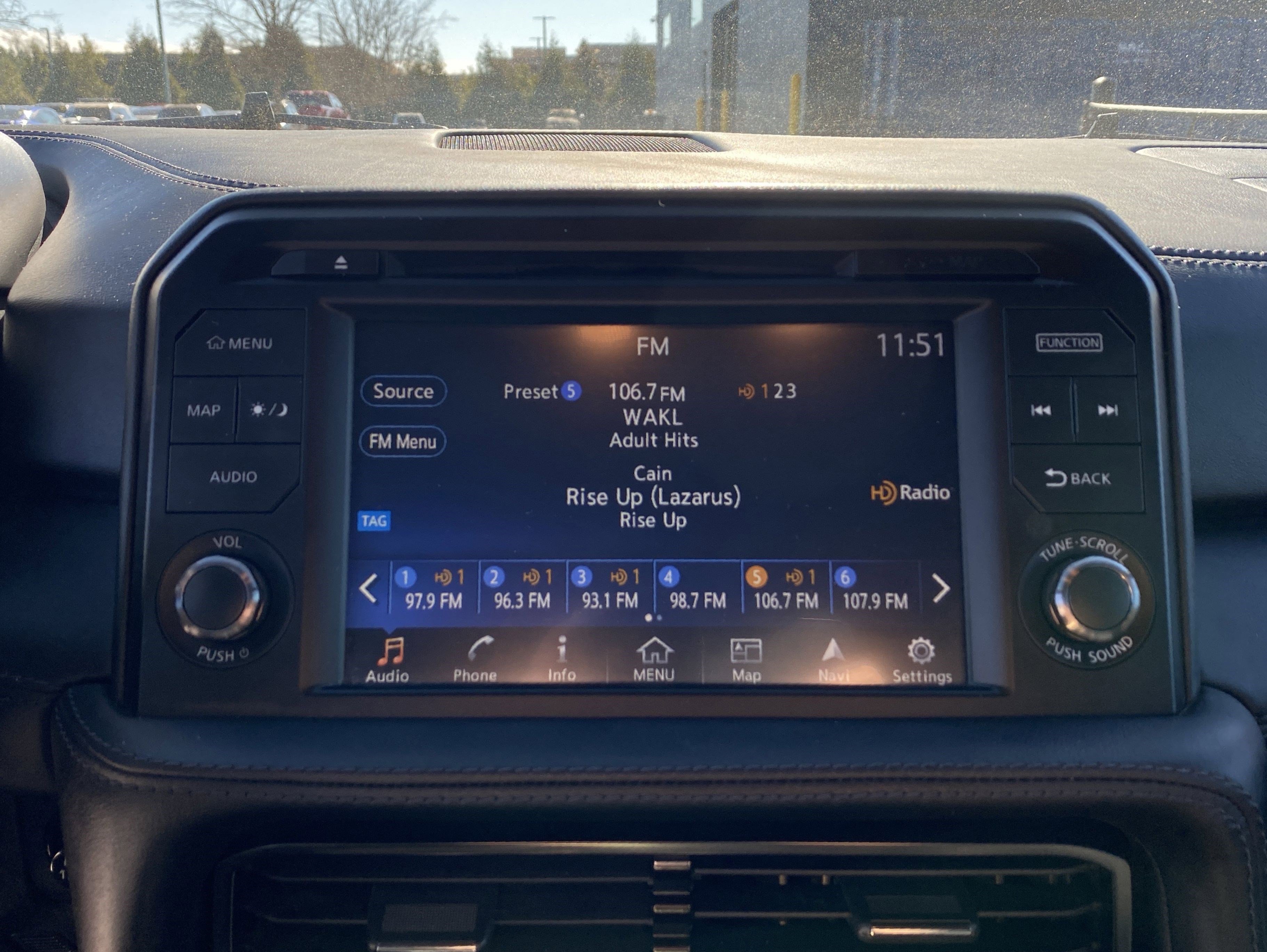 Used 2017 Nissan GT-R Premium image 37