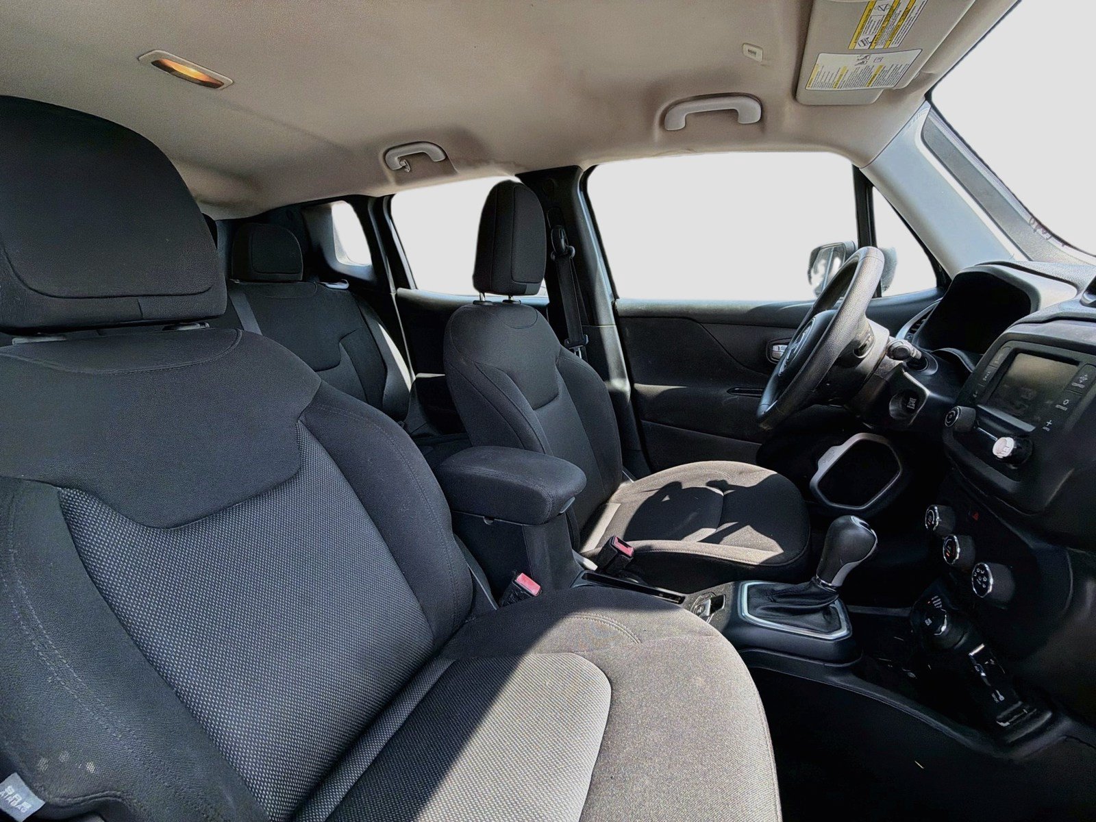 Used 2019 Jeep Renegade Sport AWD/4WD image 16